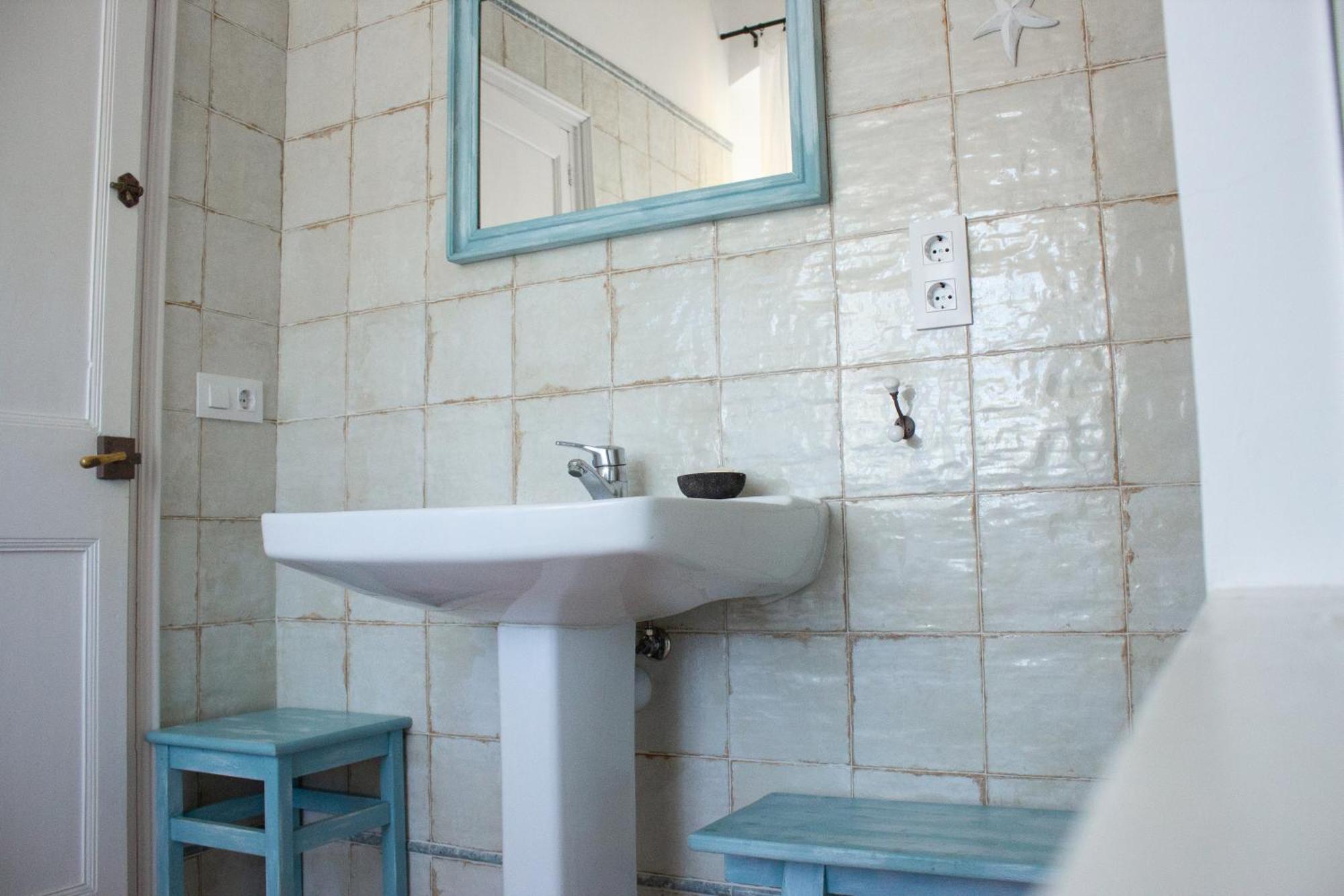 אלייה Can Rovira - Stunning Neoclassical Mansion, Just 20 Min Drive From Barcelona City Center, Ideal For Groups And Families מראה חיצוני תמונה
